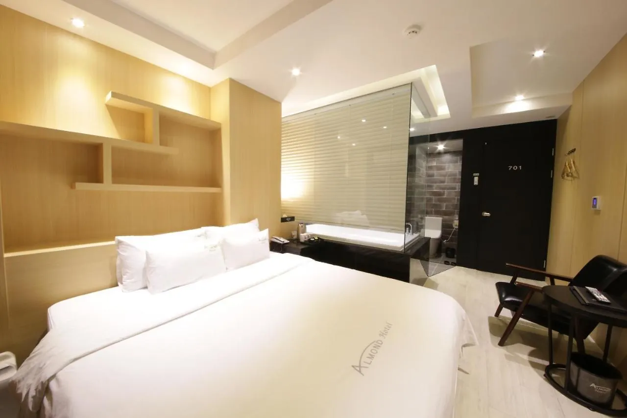 Almond Hotel Busan Station