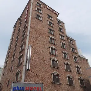 Motel Plus Motel