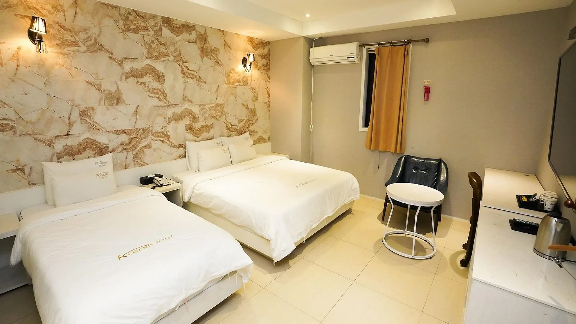 Almond Hotel Busan Station