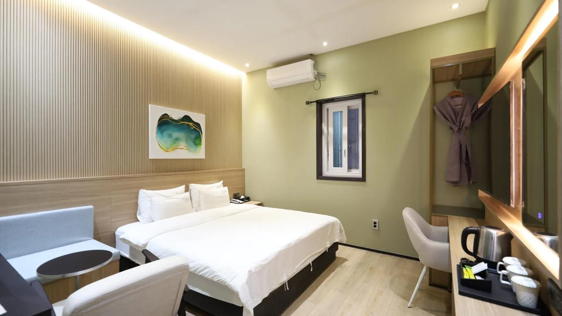Almond Hotel Busan Station 3*,  Südkorea