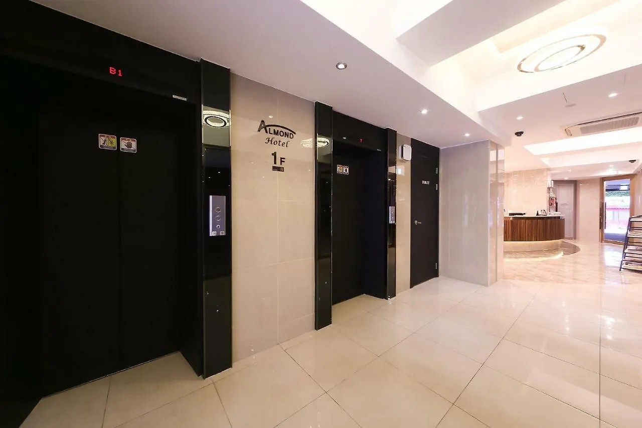 Almond Hotel Busan Station